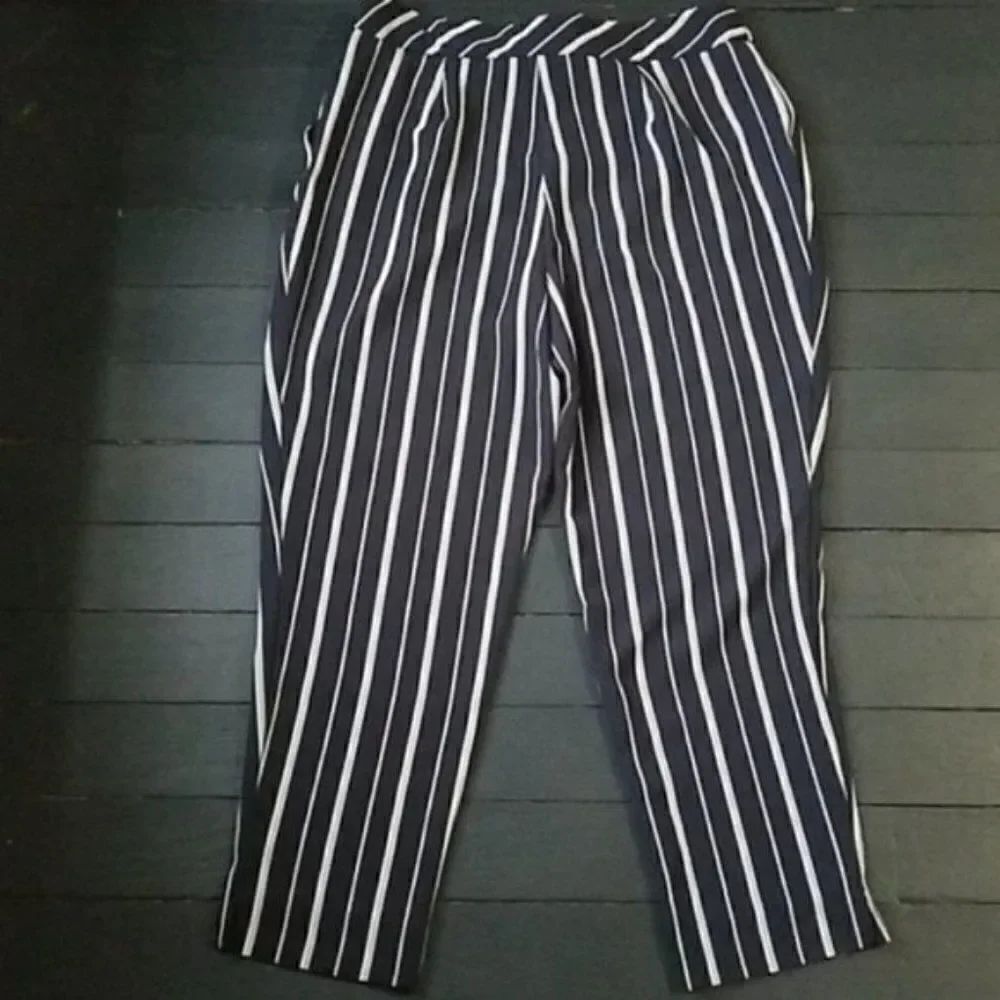Nine Eight New York capris - Picture 7 of 9